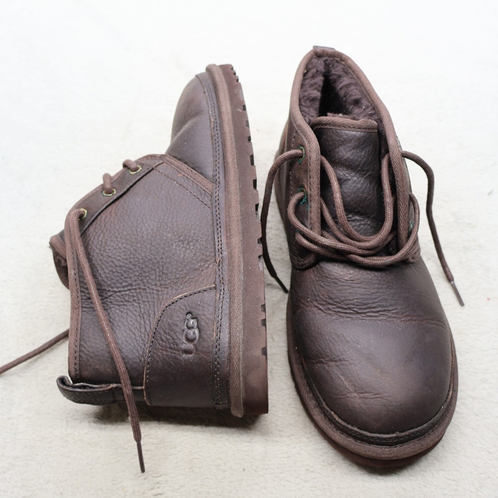 UGG Mens 9 Chukka Boots Brown Neumel Leather Lace Up Rugged Waterproof 1008908